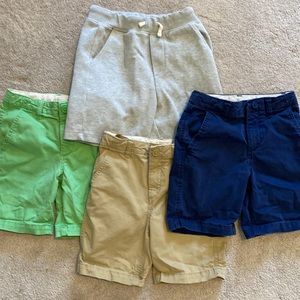 Boys shorts size 7 - Gap and Polo